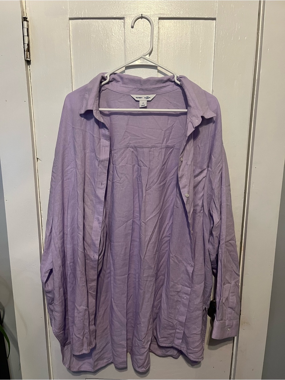 Old Navy Men’s Lavender Button-Down Shirt